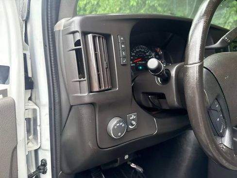Used 2020 Chevrolet Express 2500 w/ Driver Convenience Package image 15