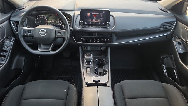 Used 2025 Nissan Rogue S AWD/4WD image 7