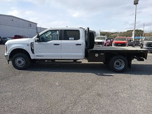 New 2026 Ford F350 XL w/ XL Chrome Package image 6