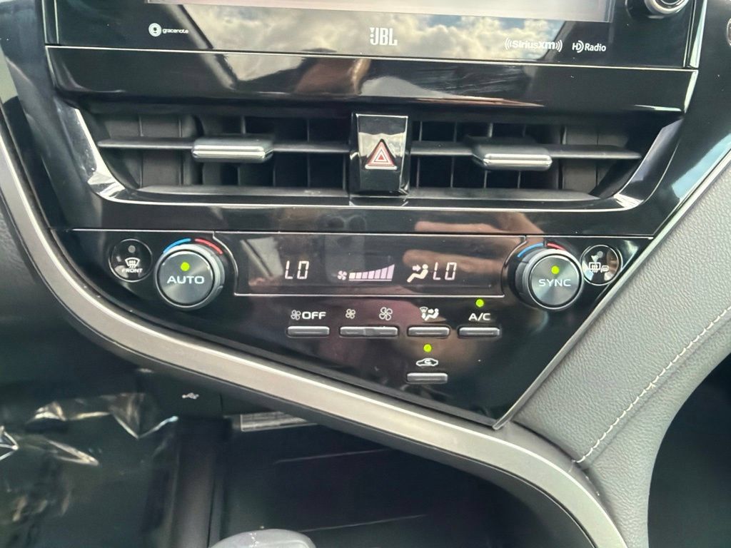 Used 2021 Toyota Camry XSE w/ Navigation Package FWD image 32