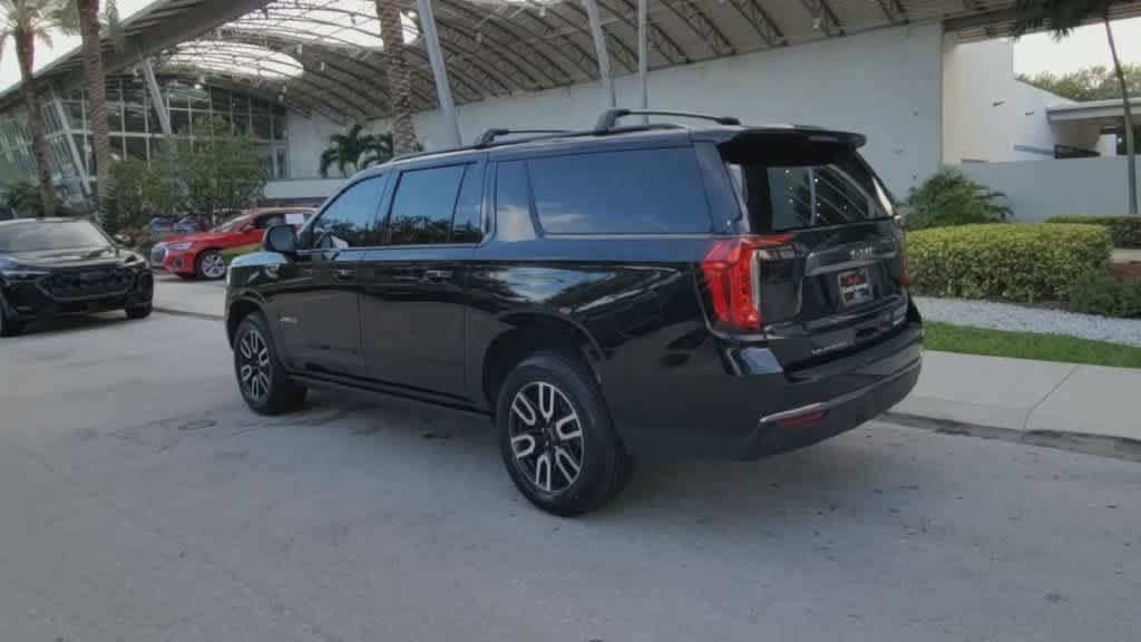 Used 2023 GMC Yukon XL AT4 w/ AT4 Premium Package AWD/4WD image 6