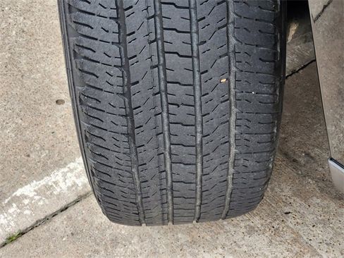 Used 2021 GMC Canyon Elevation Standard w/ Convenience Package image 11