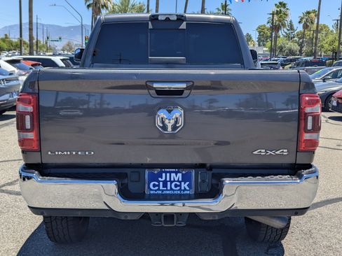 Used 2022 RAM 2500 Limited AWD/4WD image 3