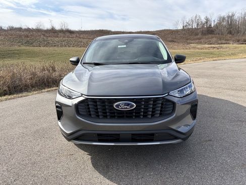 New 2026 Ford Escape Active w/ Tech Pack #1 image 8