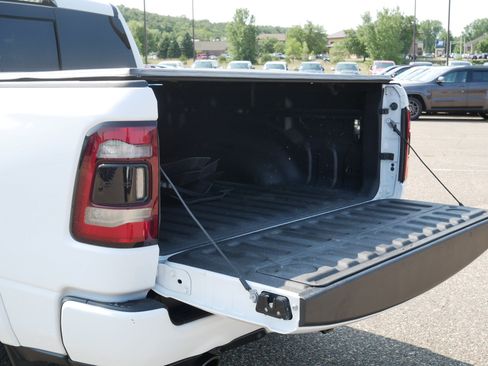 Used 2022 RAM 1500 Limited AWD/4WD image 18