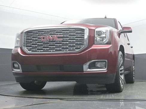 Used 2020 GMC Yukon Denali w/ Denali Ultimate Package AWD/4WD image 48