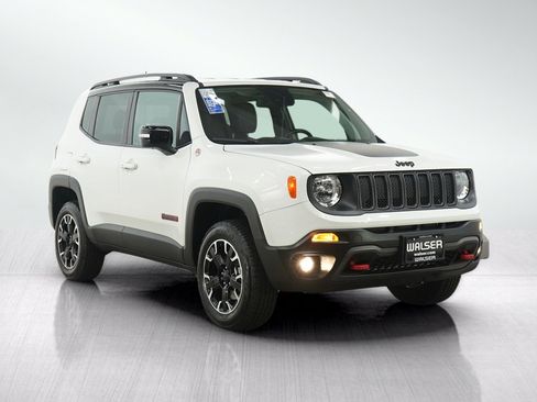 Used 2023 Jeep Renegade Trailhawk w/ Trailhawk Elite Group AWD/4WD image 8