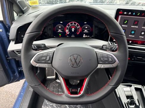 New 2026 Volkswagen GTI SE image 11