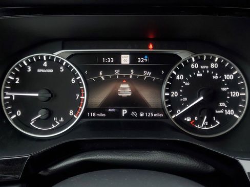 New 2025 Nissan Pathfinder SL image 15