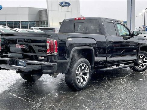 Used 2017 GMC Sierra 1500 SLT image 12