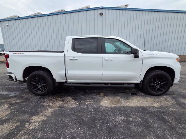 Used 2026 Chevrolet Silverado 1500 RST w/ RST Select Package AWD/4WD image 2