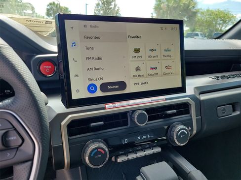 Used 2025 Toyota Tacoma TRD Off-Road image 23