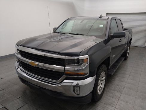 Used 2017 Chevrolet Silverado 1500 LT w/ Texas Edition RWD image 15