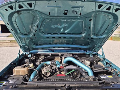 Used 1997 Ford F250 2WD Regular Cab Heavy Duty image 16