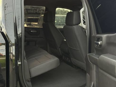 Used 2024 Chevrolet Silverado 1500 Custom Trail Boss w/ Turbomax Blackout Package AWD/4WD image 30