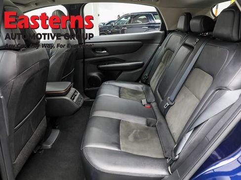 Used 2024 Nissan Ariya FWD image 21