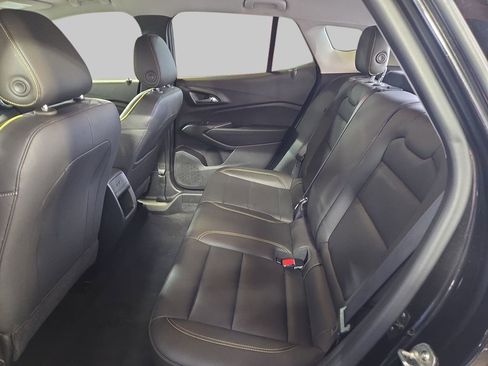 Used 2025 Chevrolet Trax ACTIV w/ Driver Confidence Package FWD image 16