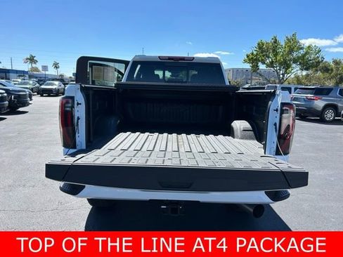Used 2024 GMC Sierra 2500 AT4 w/ AT4 Premium Plus Package image 16