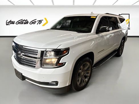 Used 2019 Chevrolet Suburban Premier AWD/4WD image 1