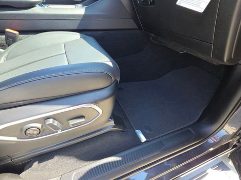 New 2026 Jeep Grand Wagoneer Limited AWD/4WD image 13