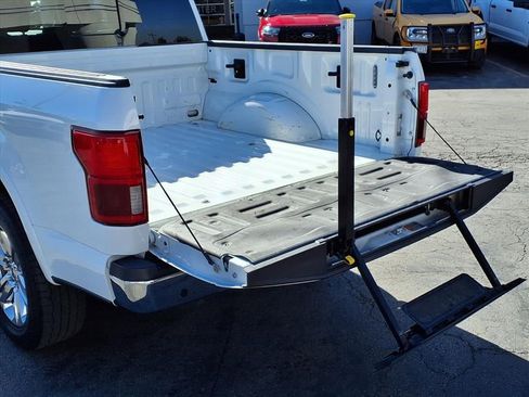 Used 2020 Ford F150 Lariat w/ Equipment Group 502A Luxury image 36