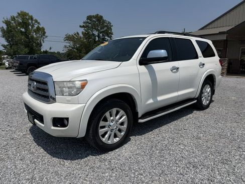 Used 2012 Toyota Sequoia Platinum RWD image 1