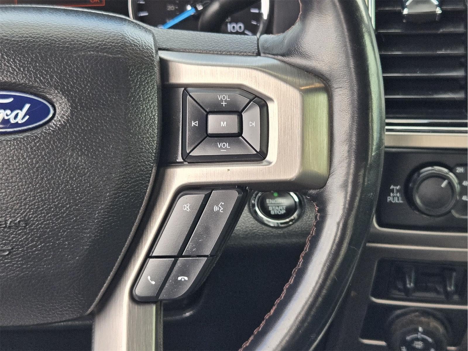 Used 2022 Ford F250 Platinum w/ FX4 Off-Road Package AWD/4WD image 30