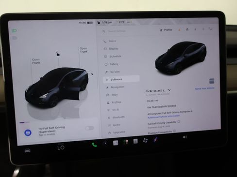 Used 2024 Tesla Model Y Long Range RWD image 50