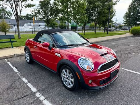 Used 2013 MINI Cooper Roadster S w/ Premium Pkg FWD image 4