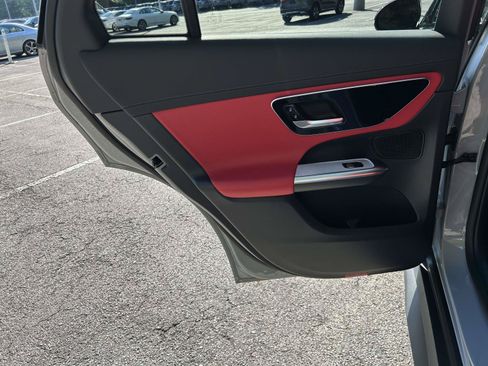 New 2027 Mercedes-Benz GLC 300 4MATIC image 35