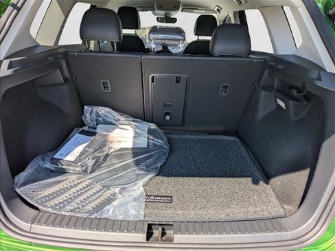 New 2026 Volkswagen Taos SE AWD/4WD image 30