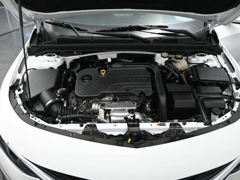 Used 2024 Chevrolet Malibu LT image 25