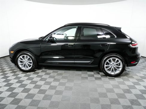 Certified 2026 Porsche Macan Turbo AWD/4WD image 2