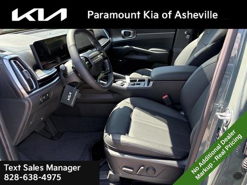 New 2026 Kia Sorento EX w/ EX Premium Package AWD/4WD image 18