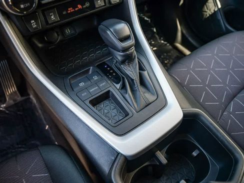Used 2023 Toyota RAV4 XLE w/ Convenience Package FWD image 19