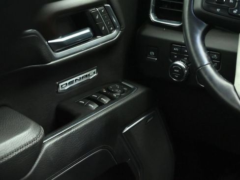 Used 2025 GMC Sierra 1500 Denali w/ Technology Package AWD/4WD image 42
