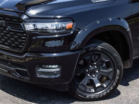 Used 2025 RAM 1500 Big Horn AWD/4WD image 42