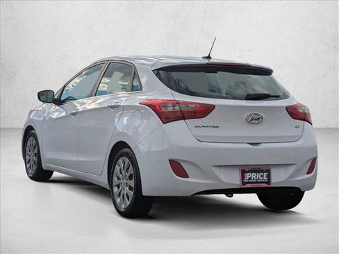 Used 2016 Hyundai Elantra GT image 8