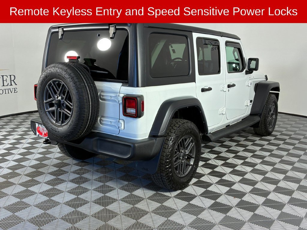 Used 2024 Jeep Wrangler Unlimited Sport AWD/4WD image 11