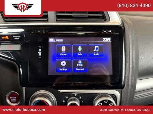 Used 2015 Honda Fit EX image 28