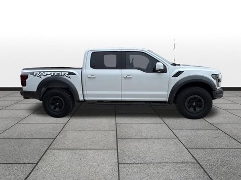 Used 2018 Ford F150 Raptor w/ Equipment Group 802A Luxury image 4