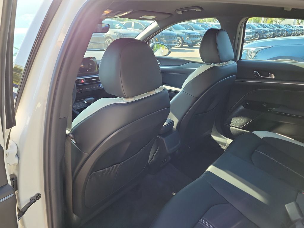 New 2026 Kia K5 GT-Line FWD image 15