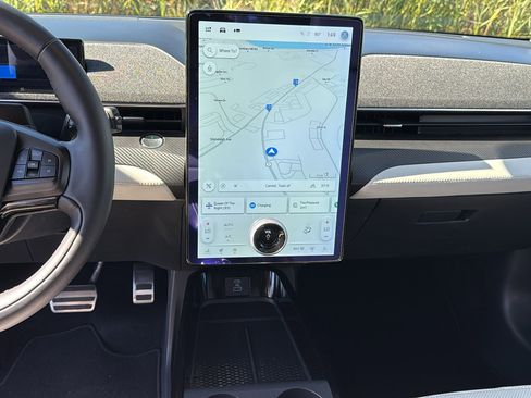 Used 2021 Ford Mustang Mach-E Premium image 22