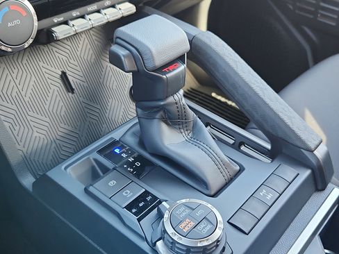 New 2026 Toyota Tacoma TRD Off-Road AWD/4WD image 20