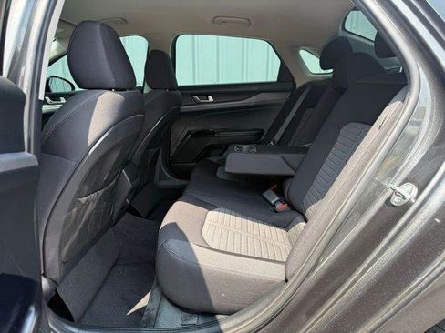 Used 2025 Kia K5 LXS image 5