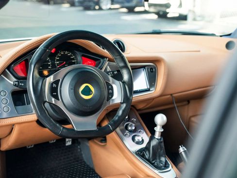 Used 2013 Lotus Evora 2+2 RWD image 17