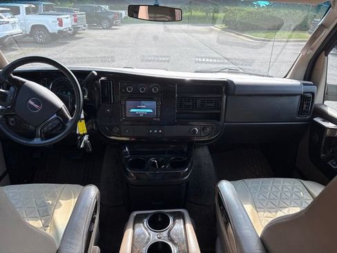 Used 2014 GMC Savana 1500 RWD image 7