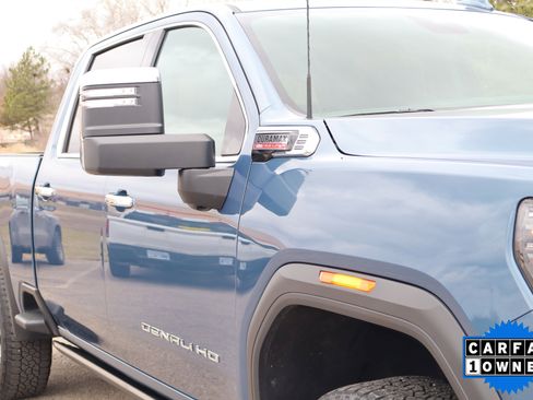 Used 2025 GMC Sierra 2500 Denali w/ Denali Reserve Package image 3