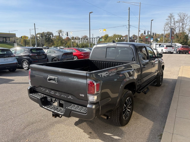 Used 2022 Toyota Tacoma TRD Sport AWD/4WD image 6