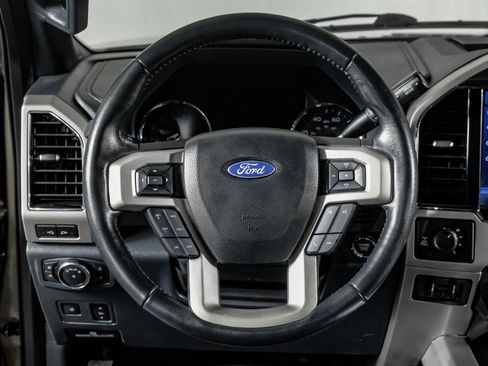 Used 2022 Ford F250 Lariat w/ Tremor Off-Road Package image 16